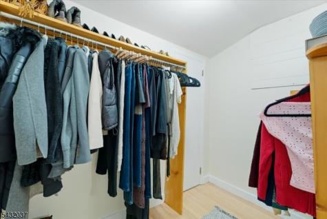 18 Hudson Street Nutley NJ 07110