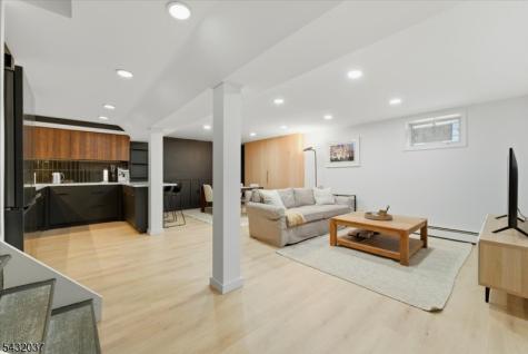 18 Hudson Street Nutley NJ 07110