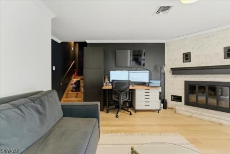 18 Hudson Street Nutley NJ 07110