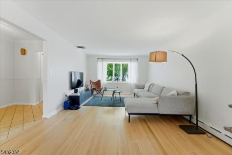 18 Hudson Street Nutley NJ 07110