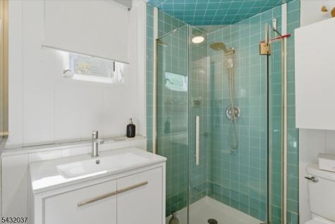 18 Hudson Street Nutley NJ 07110