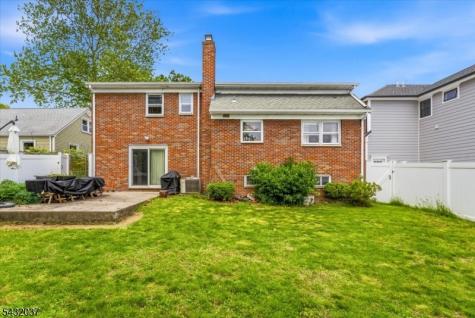 18 Hudson Street Nutley NJ 07110