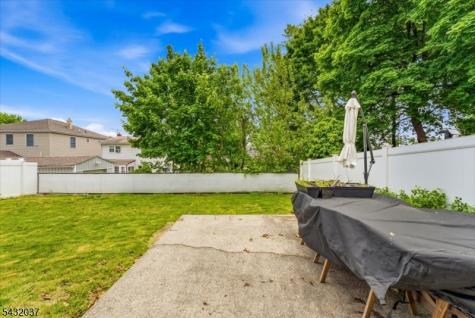 18 Hudson Street Nutley NJ 07110
