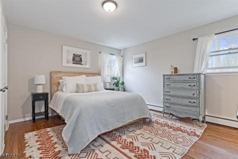 7 Pamela Drive Randolph NJ 07869