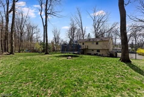 7 Pamela Drive Randolph NJ 07869