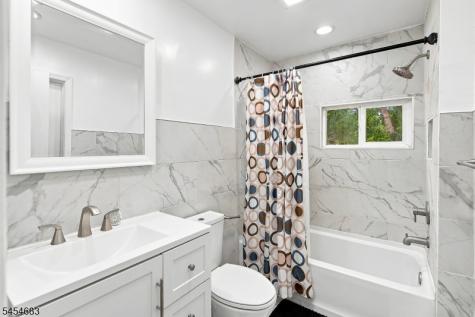 20 Waterloo Road Byram NJ 07874