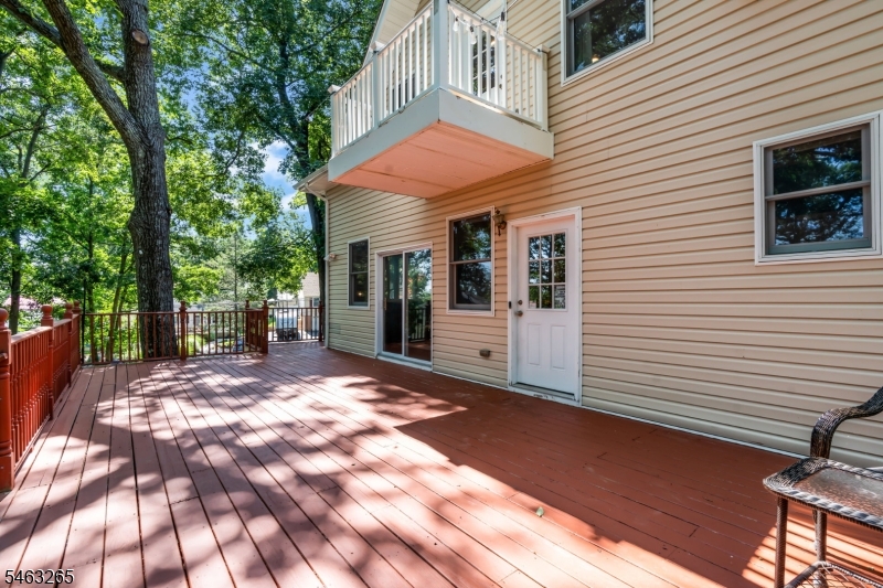 104 Bishops Rock Road Hopatcong NJ 07843