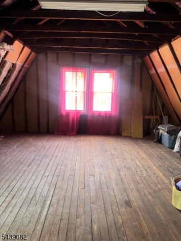 14 Helen Place Newark NJ 07106