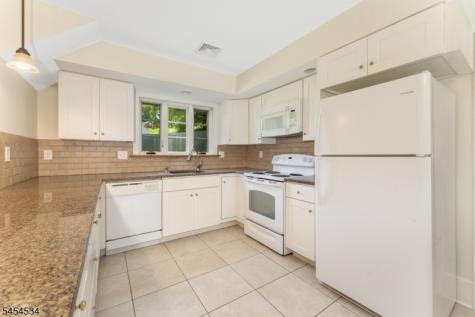 1117 County Road 519 Kingwood NJ 08825