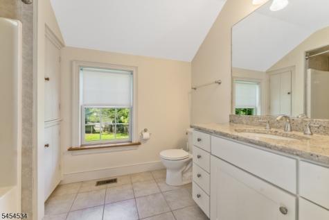 1117 County Road 519 Kingwood NJ 08825