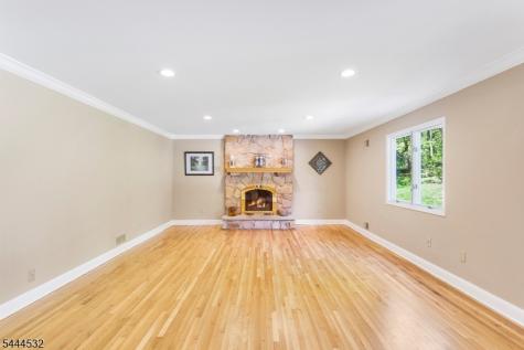 1 Winters Drive Lebanon NJ 08826
