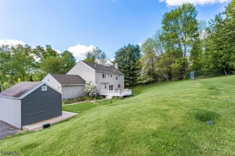 1 Winters Drive Lebanon NJ 08826