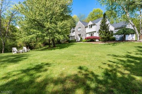 1 Winters Drive Lebanon NJ 08826
