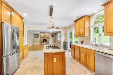 1 Winters Drive Lebanon NJ 08826