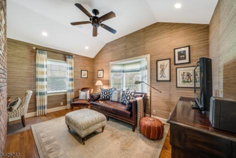 12 Hilltop Terrace Chatham NJ 07928