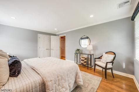 12 Hilltop Terrace Chatham NJ 07928