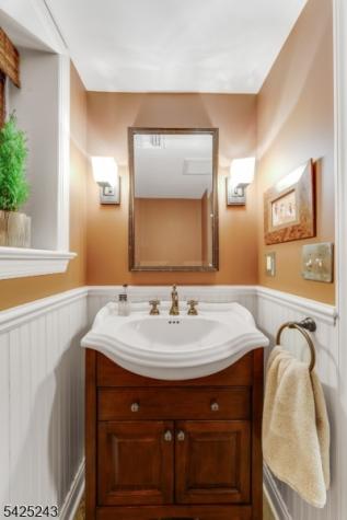 12 Hilltop Terrace Chatham NJ 07928