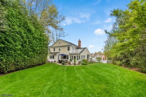 12 Hilltop Terrace Chatham NJ 07928