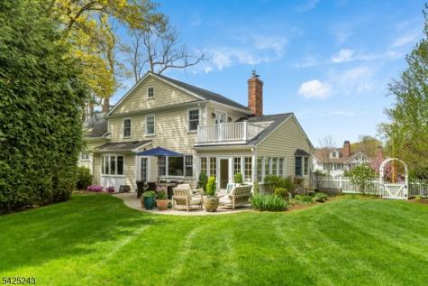 12 Hilltop Terrace Chatham NJ 07928