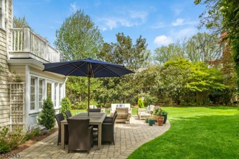 12 Hilltop Terrace Chatham NJ 07928