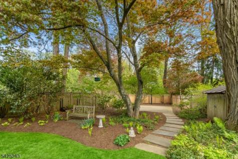 12 Hilltop Terrace Chatham NJ 07928
