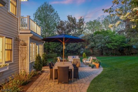 12 Hilltop Terrace Chatham NJ 07928