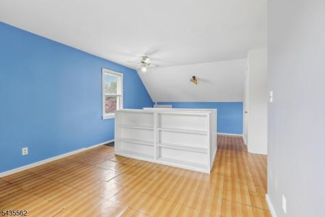 215 Henley Avenue New Milford NJ 07646