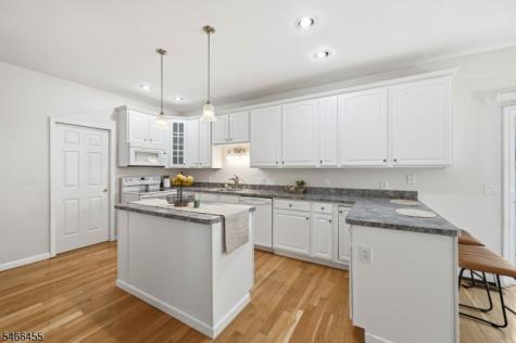 602 Mansfield Street Belvidere NJ 07823