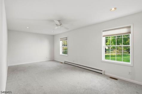 602 Mansfield Street Belvidere NJ 07823