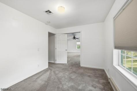 602 Mansfield Street Belvidere NJ 07823
