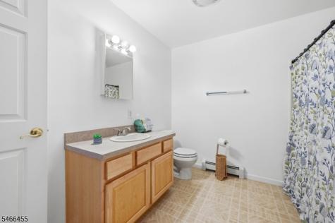 602 Mansfield Street Belvidere NJ 07823