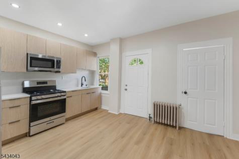 308 Rosehill Place Elizabeth NJ 07202