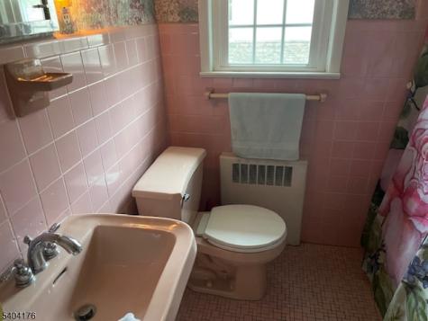 339 Boyle Avenue Totowa NJ 07512