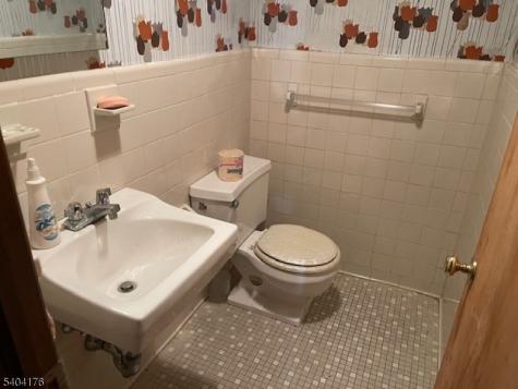 339 Boyle Avenue Totowa NJ 07512