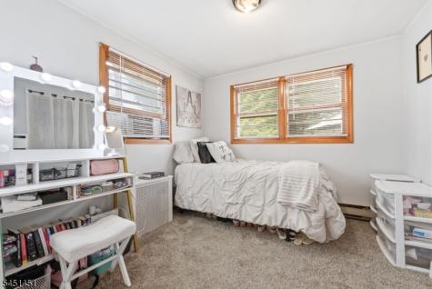 112 Grove Avenue Verona NJ 07044