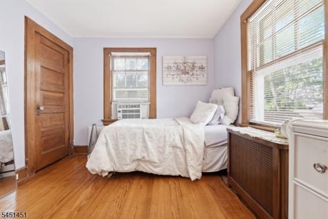 112 Grove Avenue Verona NJ 07044