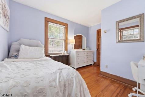 112 Grove Avenue Verona NJ 07044