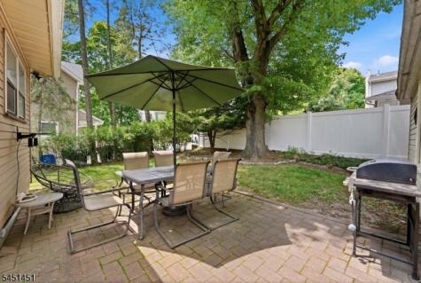 112 Grove Avenue Verona NJ 07044