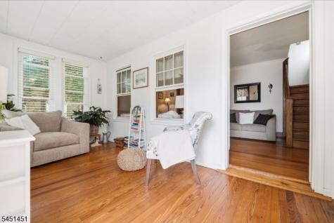 112 Grove Avenue Verona NJ 07044