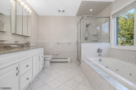 4 Maple Avenue Waldwick NJ 07463