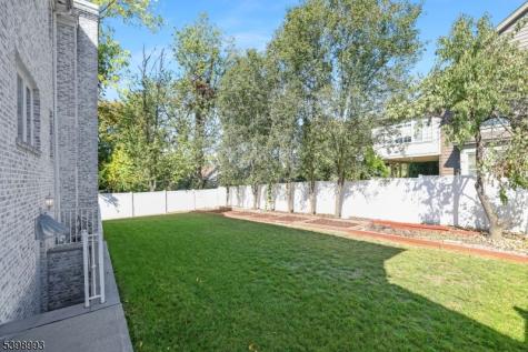 4 Maple Avenue Waldwick NJ 07463