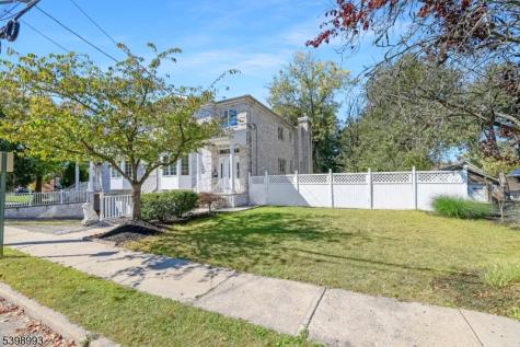 4 Maple Avenue Waldwick NJ 07463