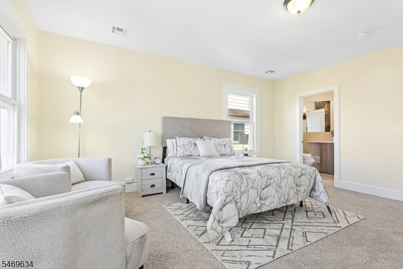 17 Princeton Road Elizabeth NJ 07208