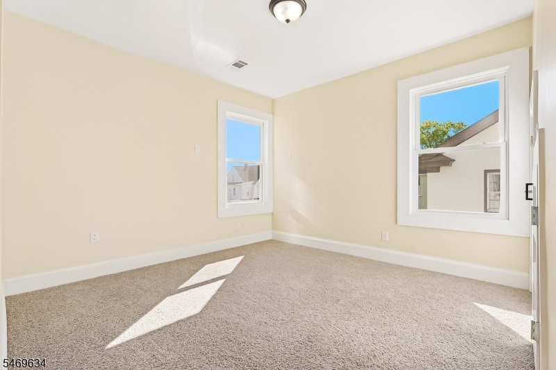 17 Princeton Road Elizabeth NJ 07208