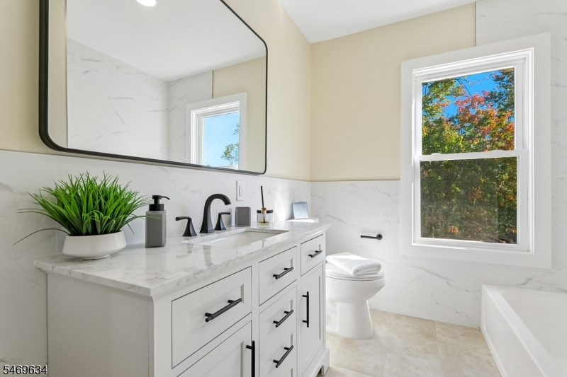 17 Princeton Road Elizabeth NJ 07208