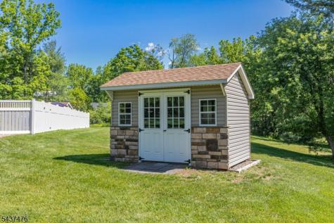 22 Cleveland Circle Montgomery NJ 08558