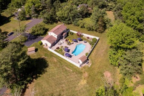 22 Cleveland Circle Montgomery NJ 08558