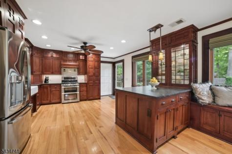 3811 Park Avenue Edison NJ 08820