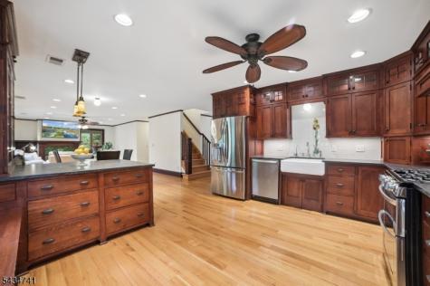 3811 Park Avenue Edison NJ 08820