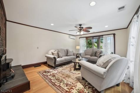 3811 Park Avenue Edison NJ 08820